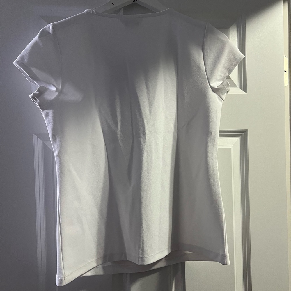 NWT! Women’s S Liz Claiborne White Pleated Fitted Blouse - Picture 6 of 6